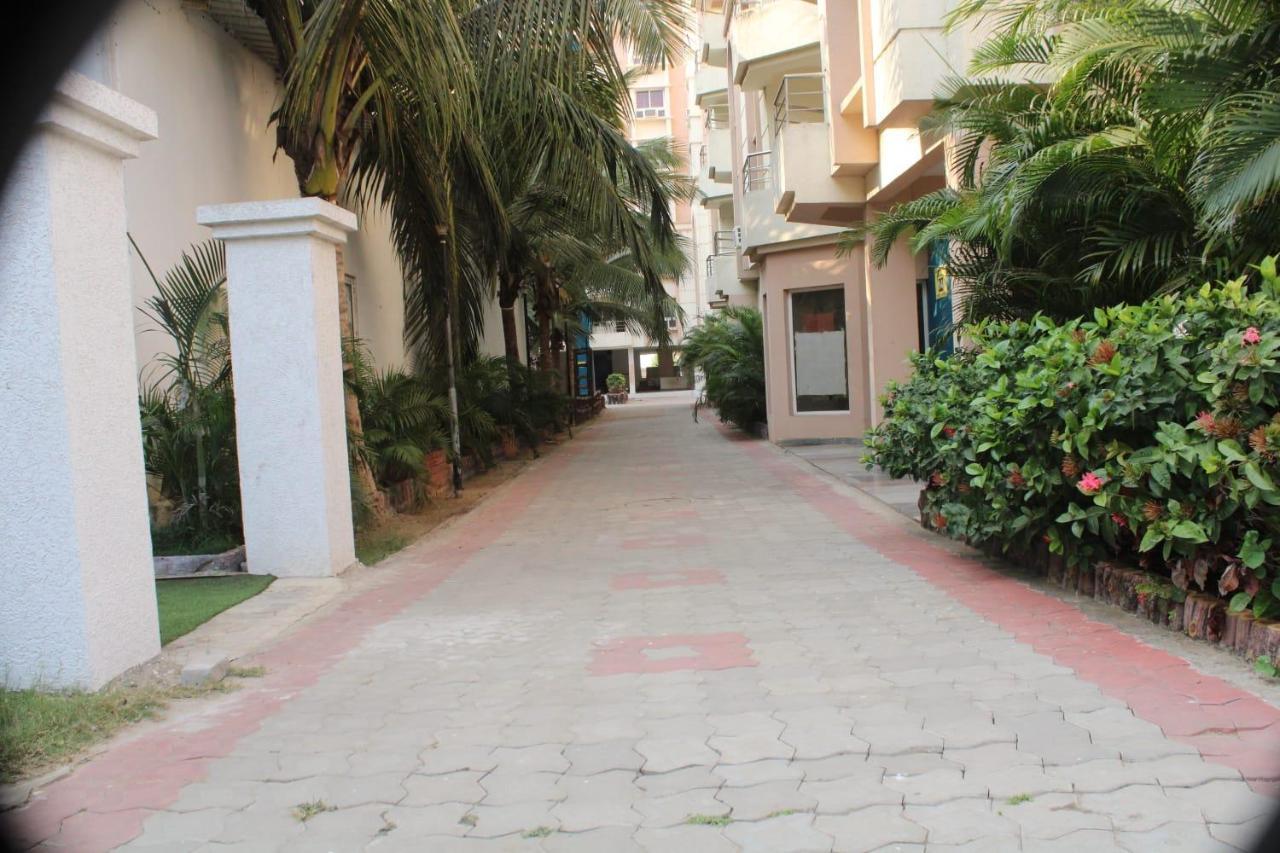 Wekare Sea Sight Service Apartments Puri Esterno foto